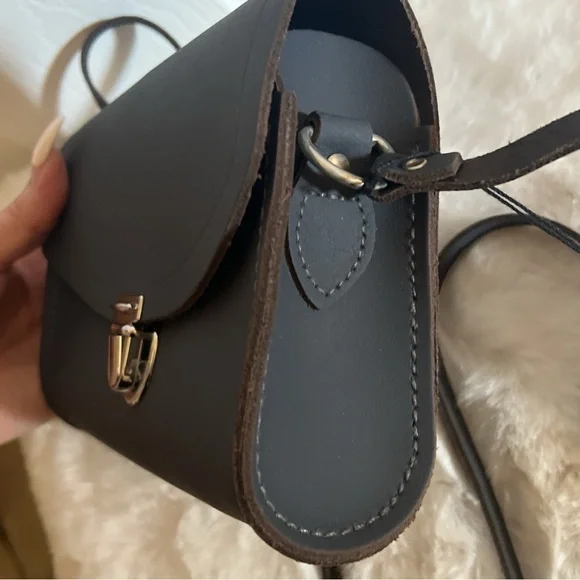 The Cambridge Satchel Company medium Push Lock Dapple Matte branded nickel gray - Picture 6 of 16